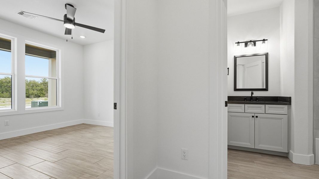 Spacious, unfurnished interior of a new home in Lakeside at Millican Reserve, College Station (Image 32).