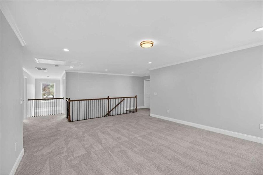Spacious, unfurnished interior of a new home in , Gainesville (Image 32).