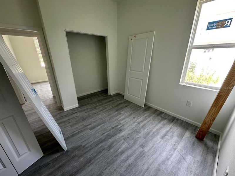 Room #4 - Suite Room #4 - Suite