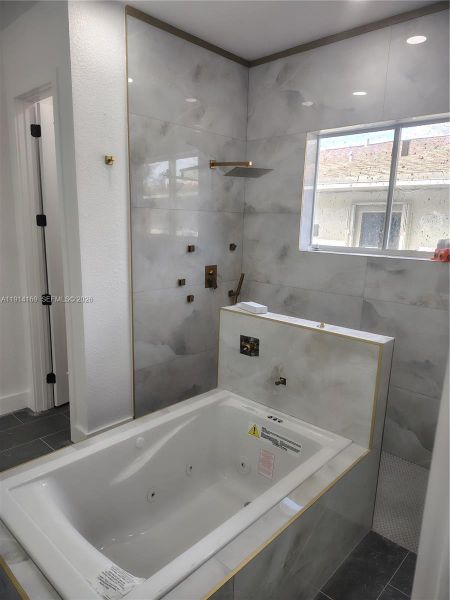 Image 9 of a home in .