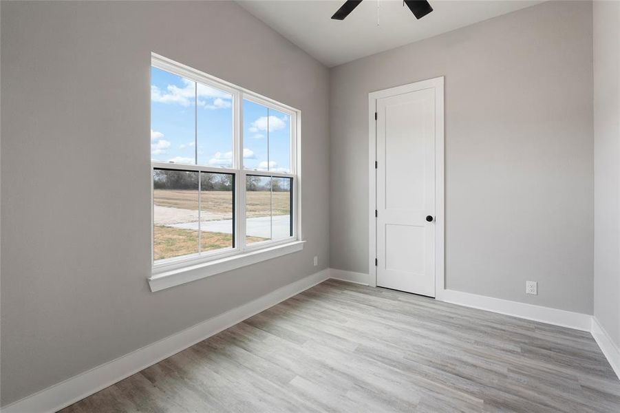 Spacious, unfurnished interior of a new home in , Thrall (Image 17). Spacious, unfurnished interior of a new home in , Thrall (Image 17).