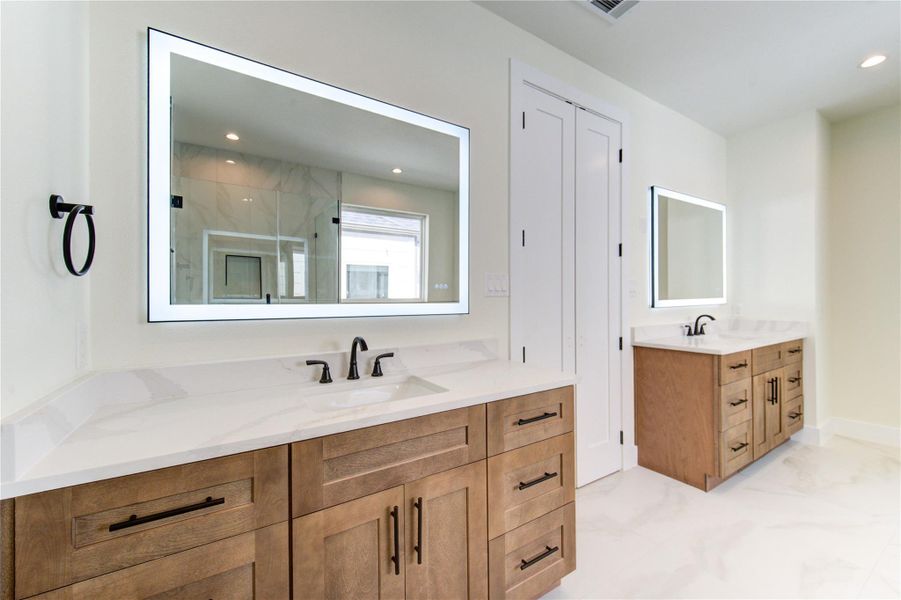 Furnished interior view inside a new home in , Houston (Image 10).