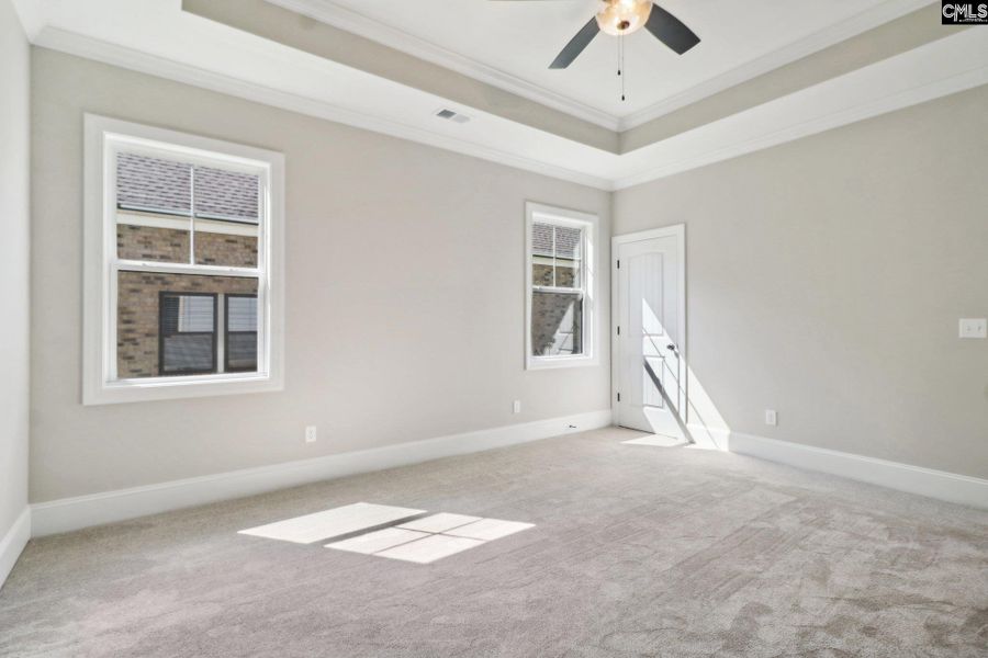 Stock Photo colors and options may be different Stock Photo colors and options may be different