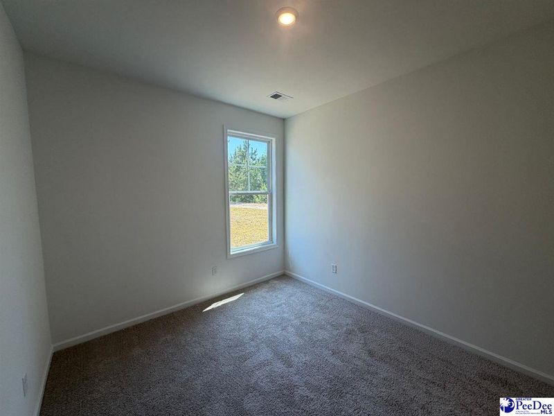 Spacious, unfurnished interior of a new home in Spring Haven, Florence (Image 9).