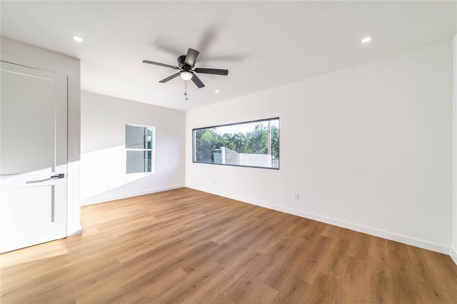 Spacious, unfurnished interior of a new home in , Dallas (Image 25).