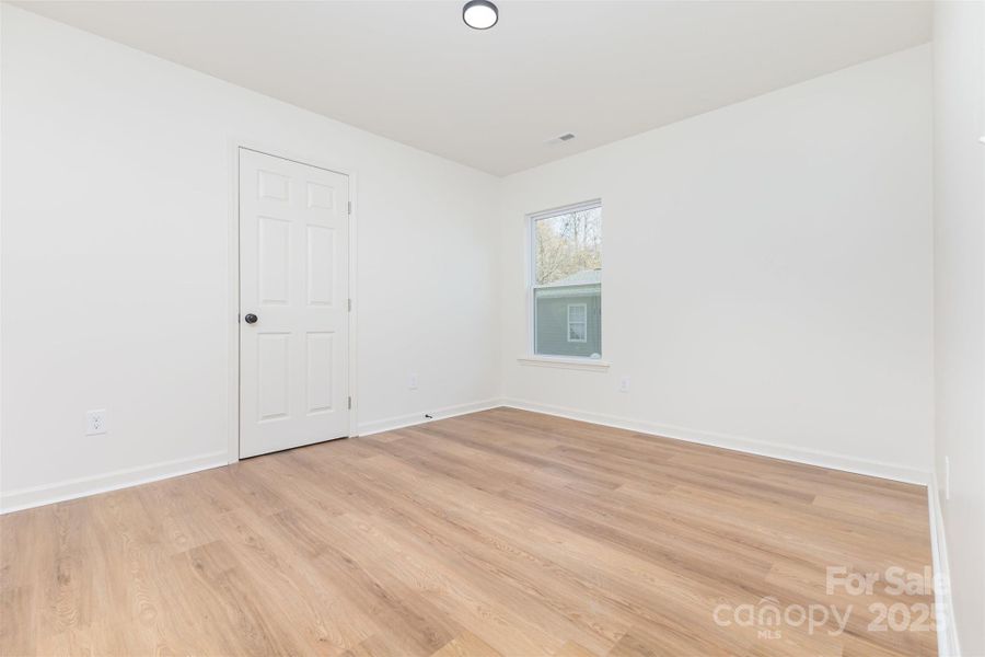 Spacious, unfurnished interior of a new home in , Salisbury (Image 13).