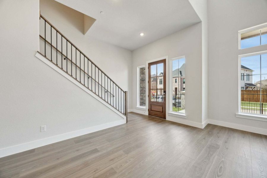 Spacious, unfurnished interior of a new home in Newman Village Townhomes, Frisco (Image 11).