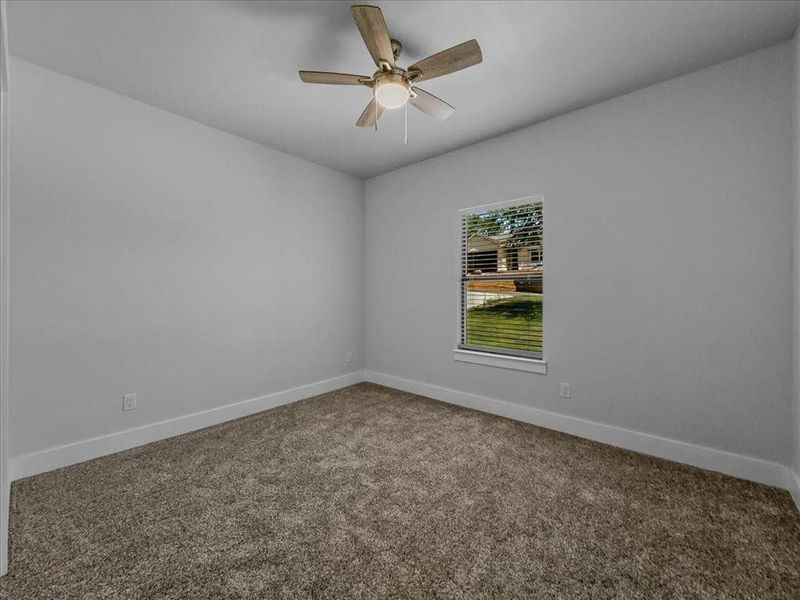 Spacious, unfurnished interior of a new home in , Granbury (Image 17).