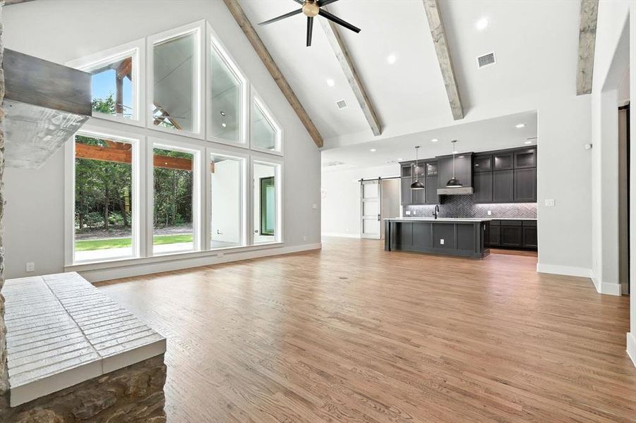 Image 32 of a home in .