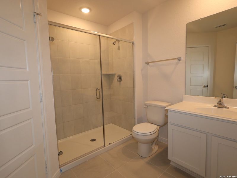 Furnished interior view inside a new home in Greenspoint Heights, Seguin (Image 12).