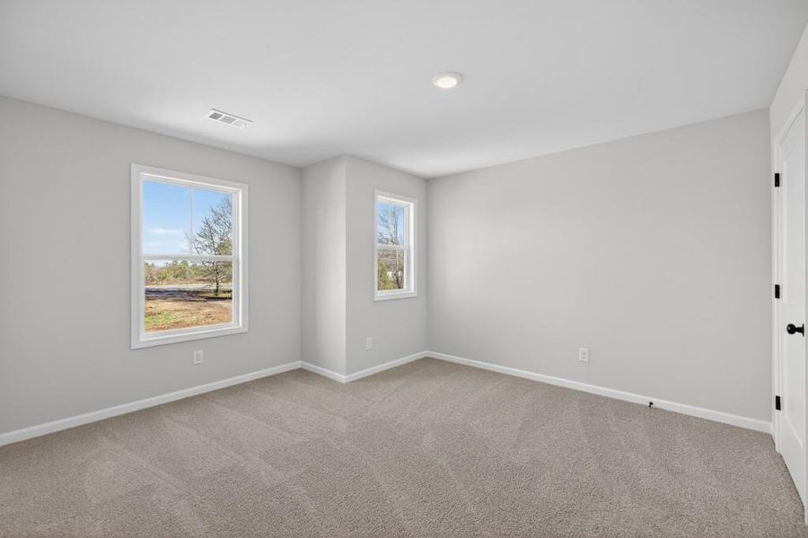 Spacious, unfurnished interior of a new home in , Commerce (Image 30).