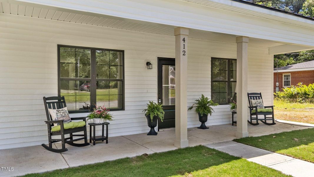 412 N Green - Front 4