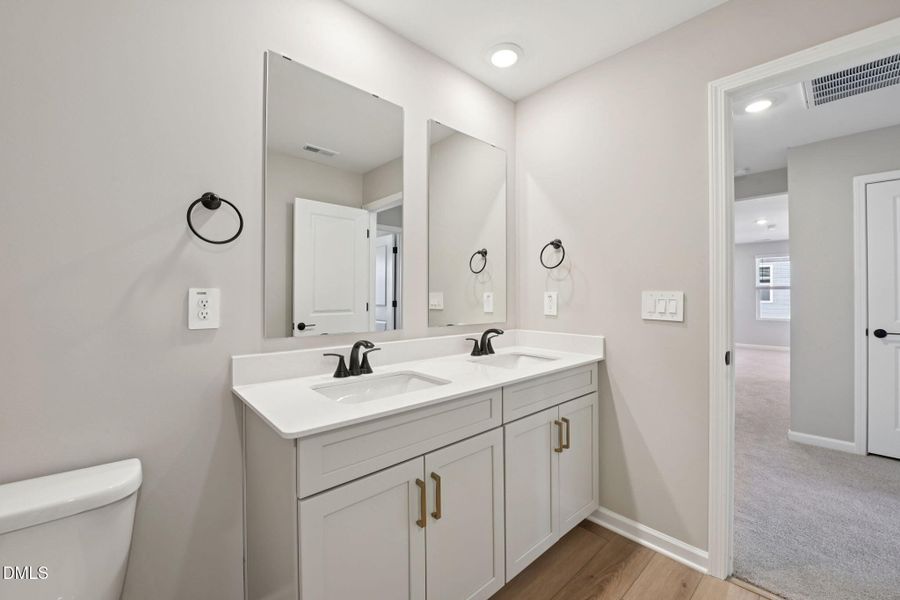 40-web-or-mls-Raleigh - Watkins Glen- 35 40-web-or-mls-Raleigh - Watkins Glen- 35