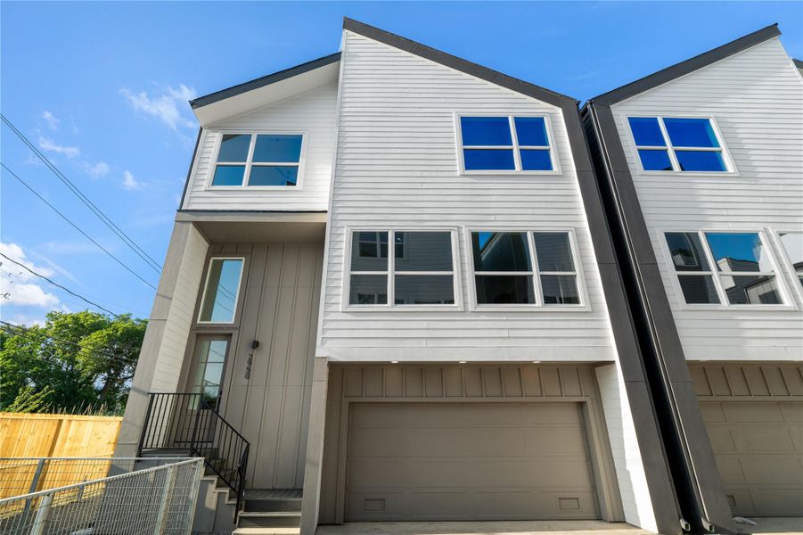 Front exterior of a new home in , Houston, TX, highlighting curb appeal (Image 20). Front exterior of a new home in , Houston, TX, highlighting curb appeal (Image 20).
