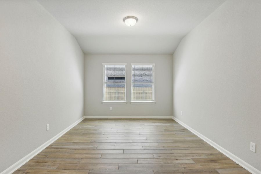 Photo is not of the actual home but is an inspirational photo of builder’s model home and may depict options, furnishings, and/or decorator features that are not included.