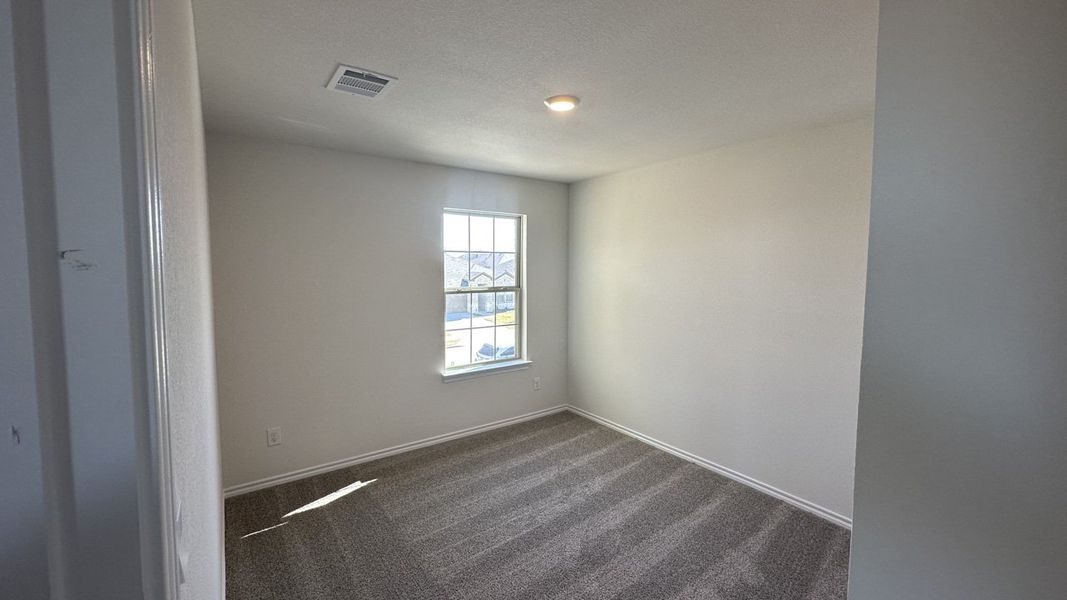 Spacious, unfurnished interior of a new home in Cartwright Ranch, Crandall (Image 9).