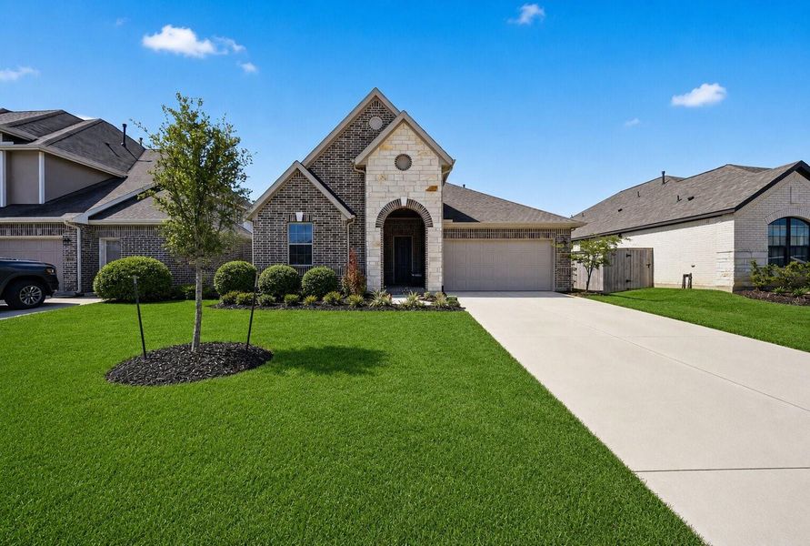 Welcome home! Welcome home!