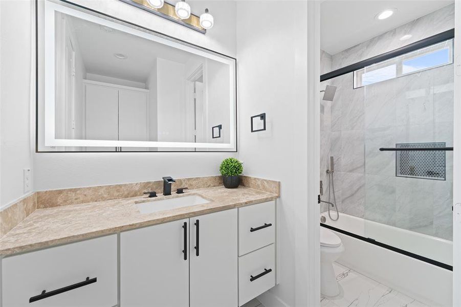 Furnished interior view inside a new home in , Dallas (Image 15).