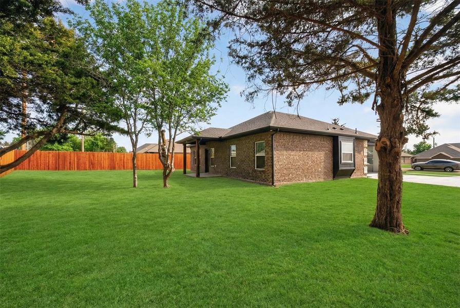 Exterior details and patio area of a home in , Glenn Heights (Image 26). Exterior details and patio area of a home in , Glenn Heights (Image 26).