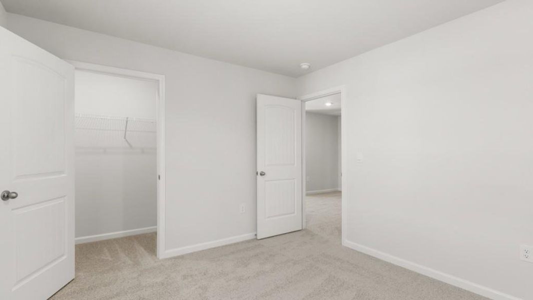 Spacious, unfurnished interior of a new home in Falcon Landing, Gainesville (Image 16). Spacious, unfurnished interior of a new home in Falcon Landing, Gainesville (Image 16).