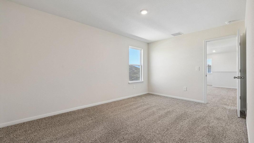 Spacious, unfurnished interior of a new home in Carillon, Manor (Image 10).