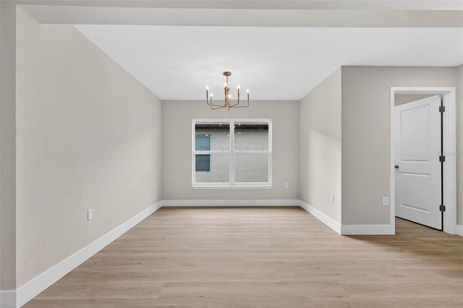 Spacious, unfurnished interior of a new home in , Orlando (Image 24).
