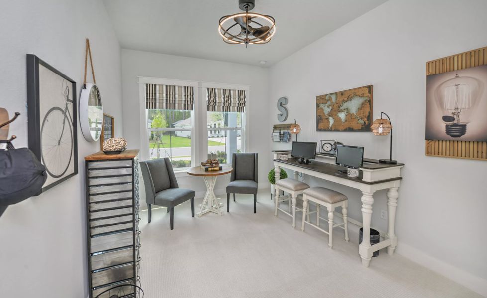 Furnished interior view inside a new home in Plantation Bay, Ormond Beach (Image 33).