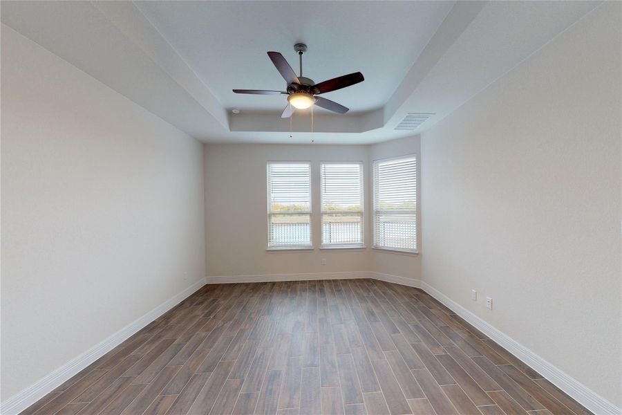 REPRESENTATIVE OF FLOOR PLAN ONLY