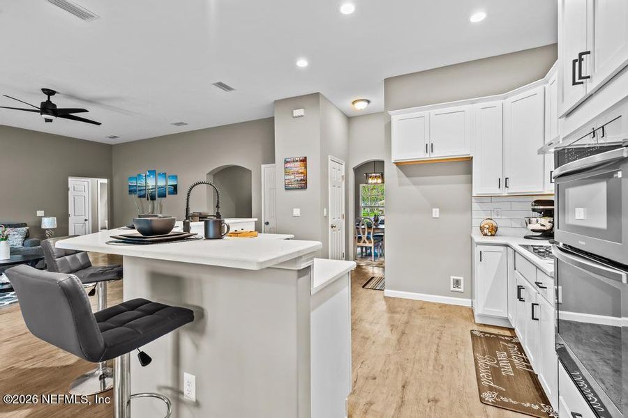 Furnished interior view inside a new home in , Callahan (Image 28).
