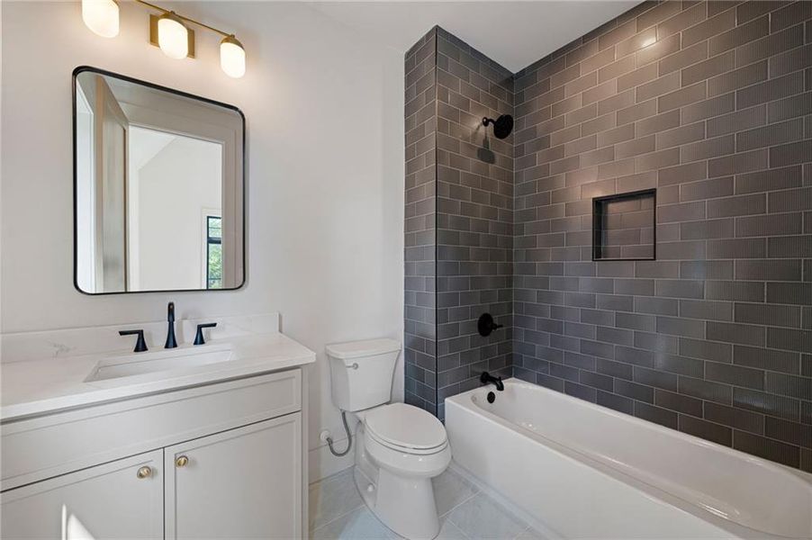 Furnished interior view inside a new home in , Atlanta (Image 17).