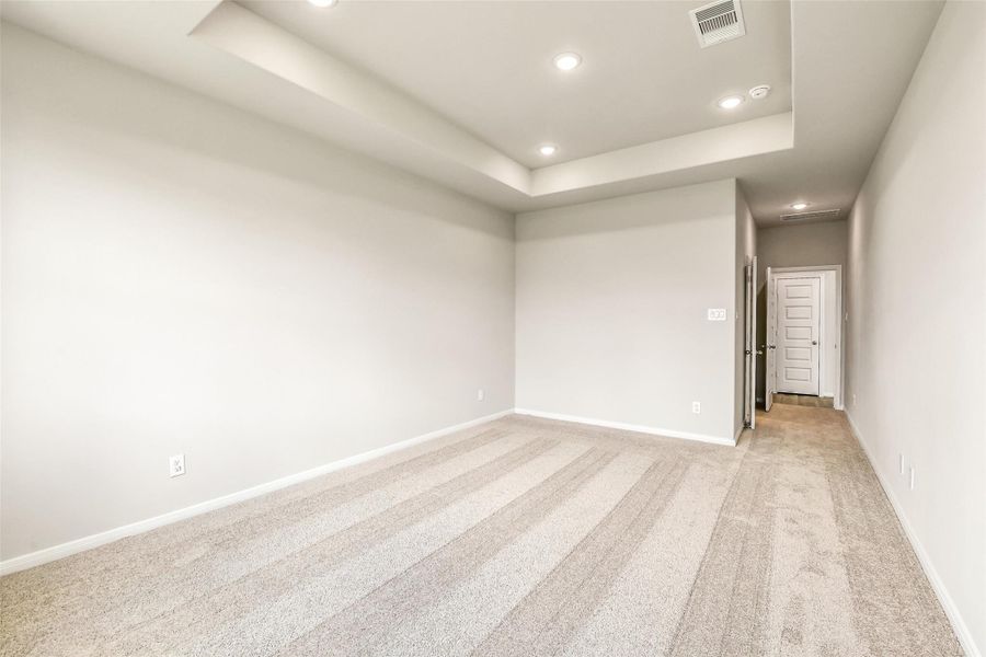 Spacious, unfurnished interior of a new home in Stone Creek Ranch, Hockley (Image 29). Spacious, unfurnished interior of a new home in Stone Creek Ranch, Hockley (Image 29).