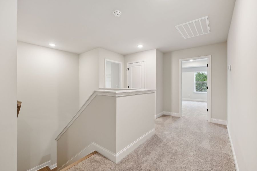 Image 46 of a home in Willow Landing.