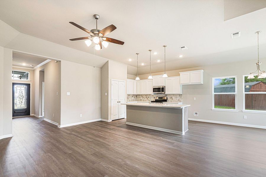 Image 28 of a home in . Image 28 of a home in .