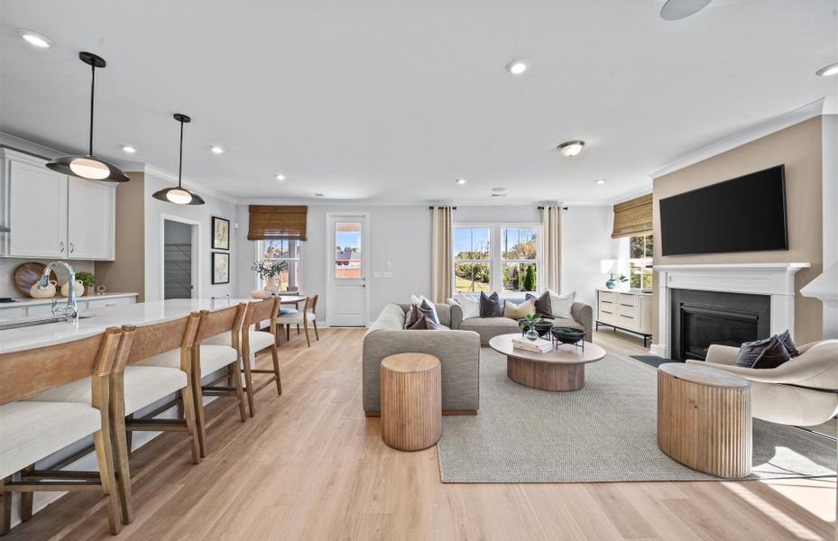 Representative furnished interior of a home built from the Frazier by Pulte Homes in Sparrow Creek, Boiling Springs (Image 40).