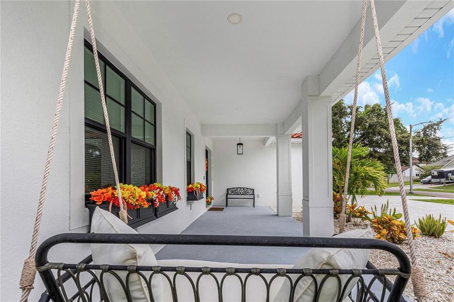 Furnished interior view inside a new home in , Tarpon Springs (Image 8).