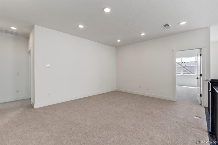 Spacious, unfurnished interior of a new home in Dillon Pointe - Journey, Westminster (Image 26).