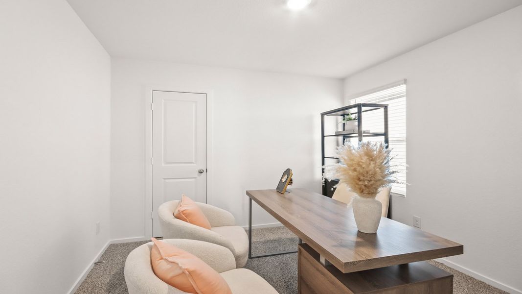 Representative furnished interior of a home built from the 1293 by D.R. Horton in Bridges on Lake Houston Villas, Humble (Image 11).