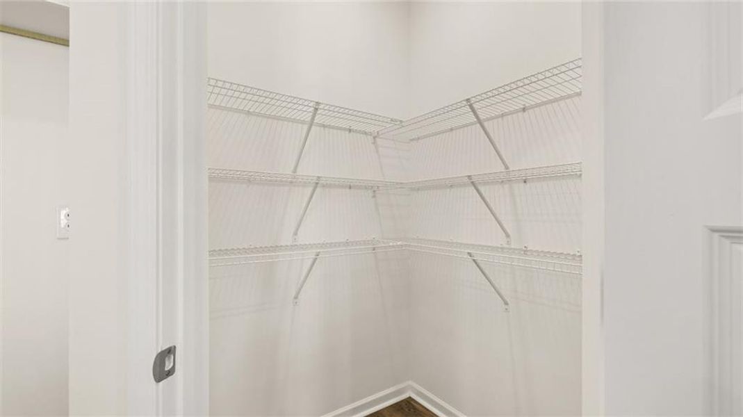 Spacious, unfurnished interior of a new home in Champion's Run, Lithonia (Image 9).