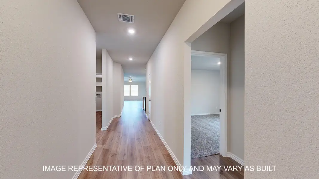 Spacious, unfurnished interior of a new home in Three Creeks - Colt Creek, Belton (Image 11).
