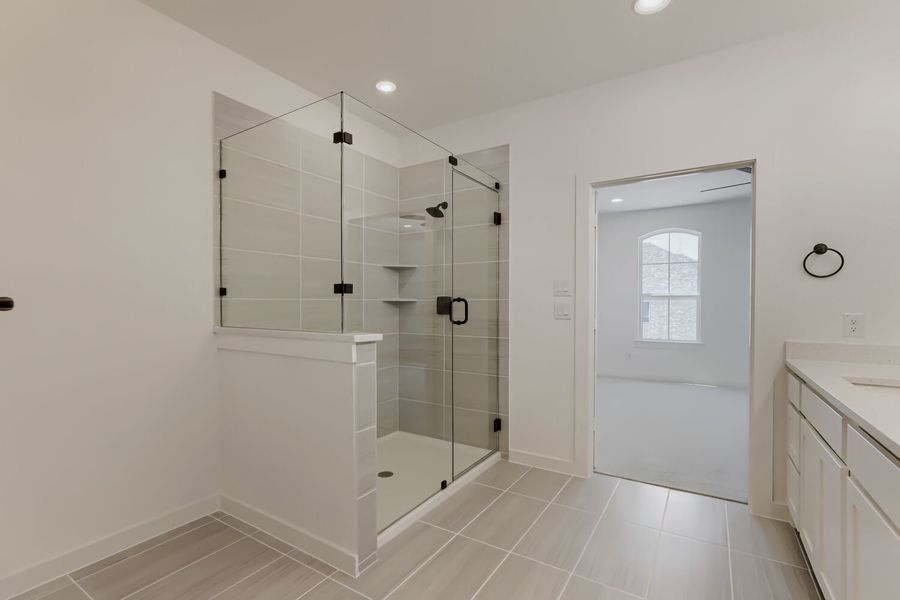 3129 Sir Judge - Primary Bathroom