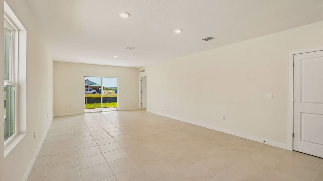 Furnished interior view inside a new home in Willowbrook North, Winter Haven (Image 7).