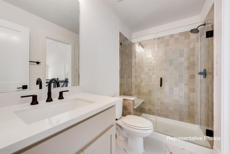 Representative furnished interior of a home built from the Grandview by Grand Homes in Silverleaf Estates in Frisco, Frisco (Image 10).