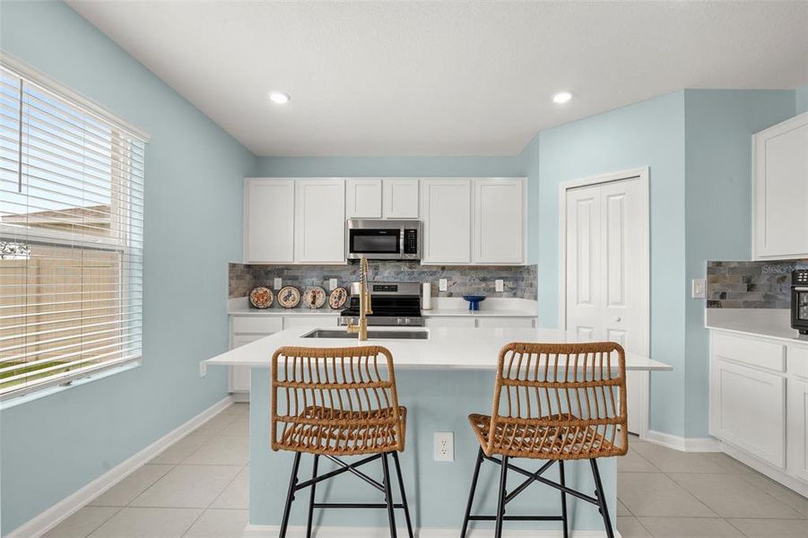 Furnished interior view inside a new home in , Kissimmee (Image 14).