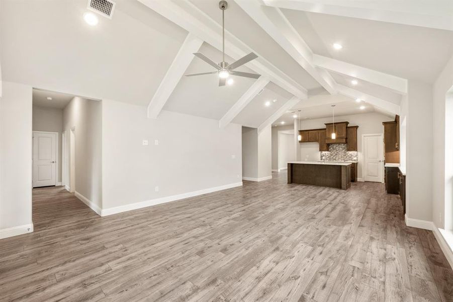 Spacious, unfurnished interior of a new home in Anderson Crossing, Trenton (Image 20). Spacious, unfurnished interior of a new home in Anderson Crossing, Trenton (Image 20).