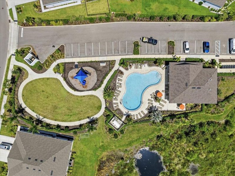 Community amenities in Coddington, Bradenton (Image 40).