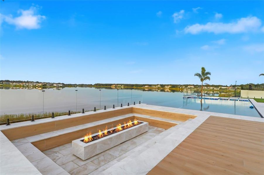 Exterior details and patio area of a home in , Montverde (Image 23).