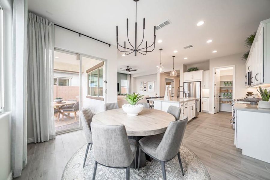 Representative furnished interior of a home built from the Windsor by Taylor Morrison in Hawes Crossing Landmark Collection, Mesa (Image 12). Representative furnished interior of a home built from the Windsor by Taylor Morrison in Hawes Crossing Landmark Collection, Mesa (Image 12).