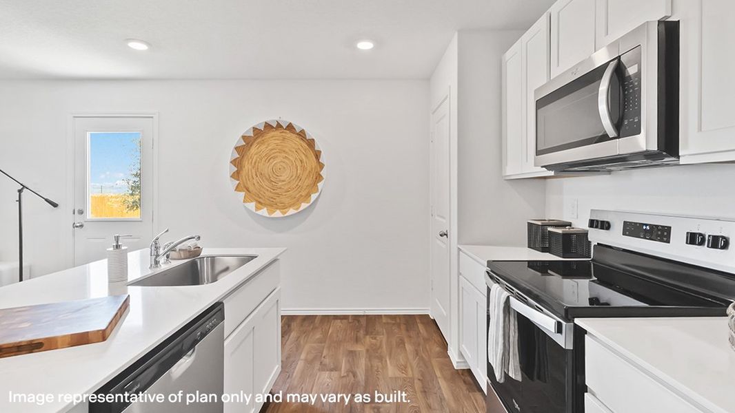 Representative furnished interior of a home built from the The Franklin by D.R. Horton in Riverstone at Westpointe, San Antonio (Image 17). Representative furnished interior of a home built from the The Franklin by D.R. Horton in Riverstone at Westpointe, San Antonio (Image 17).