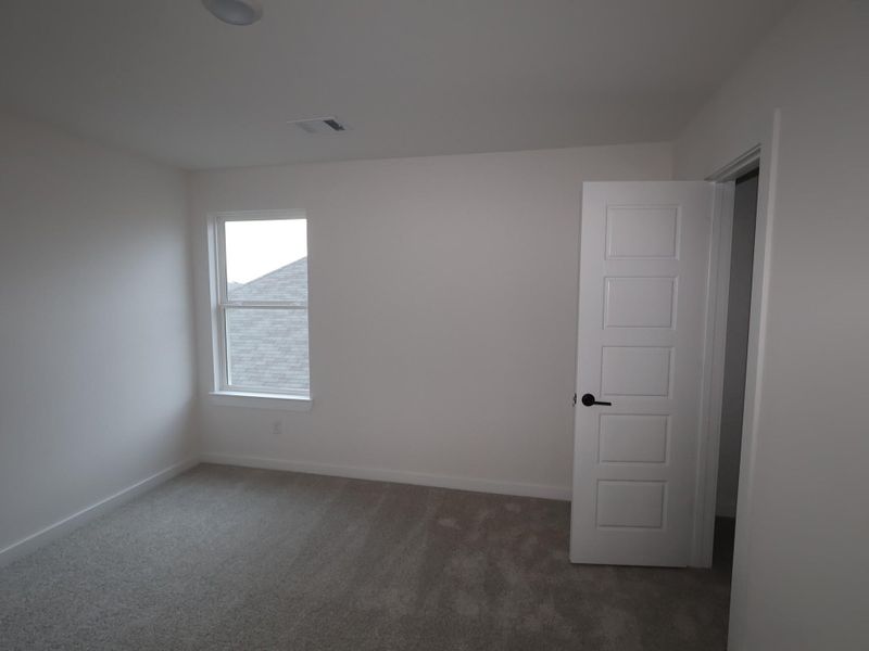 Spacious, unfurnished interior of a new home in Miller's Pond, Rosenberg (Image 28). Spacious, unfurnished interior of a new home in Miller's Pond, Rosenberg (Image 28).