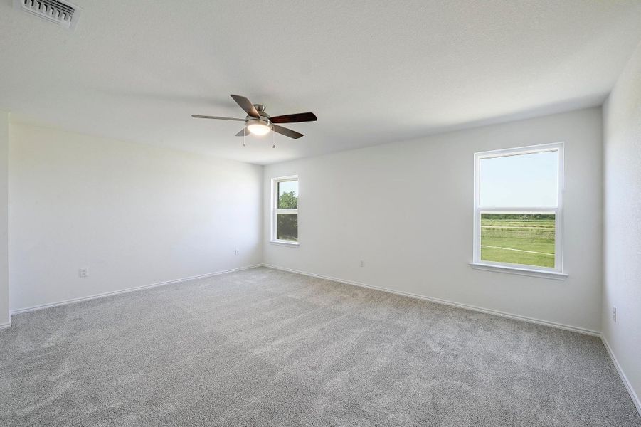 Spacious, unfurnished interior of a new home in Centerpoint Meadows, Lockhart (Image 26).